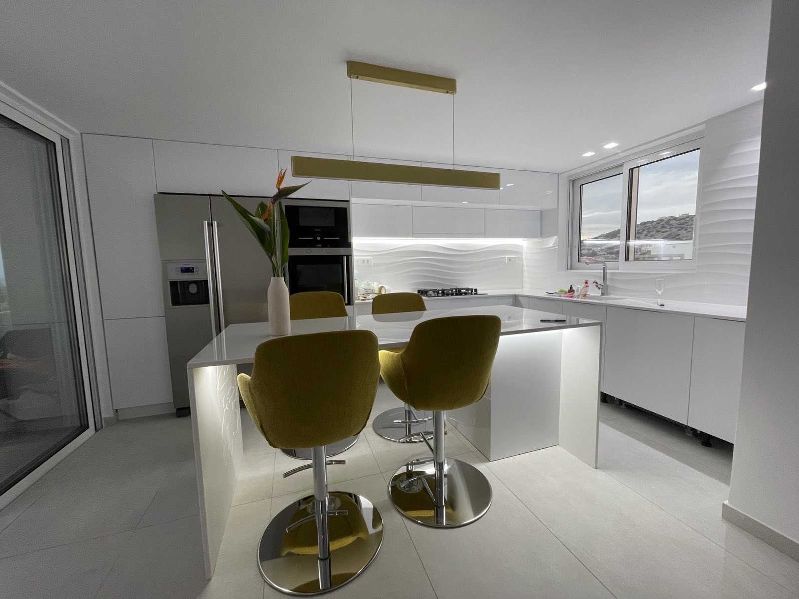 Wave Backsplash Kitchen