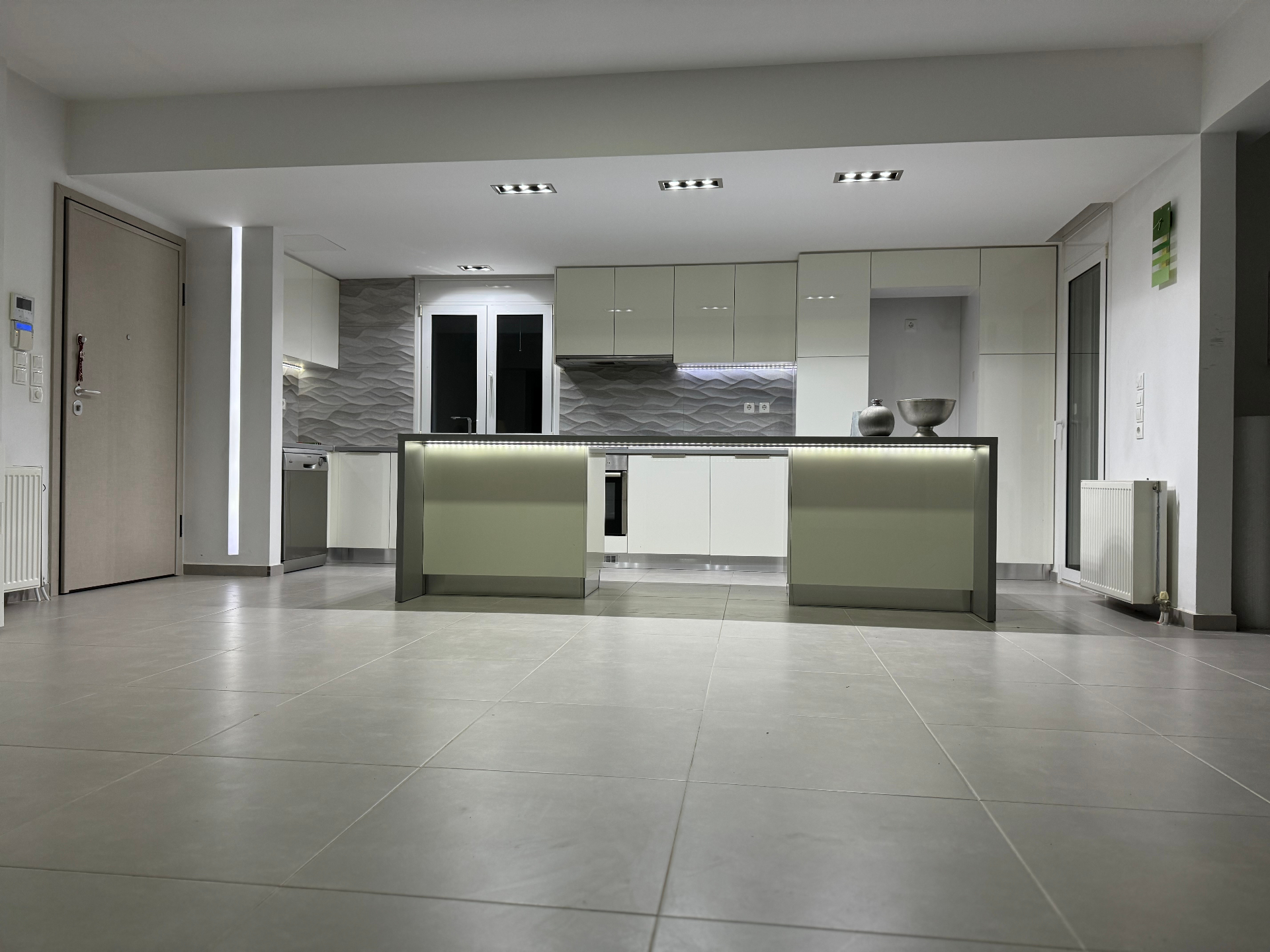 Minimal Open Space