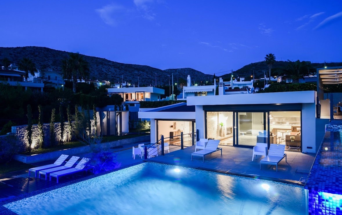 Twilight Pool Villa