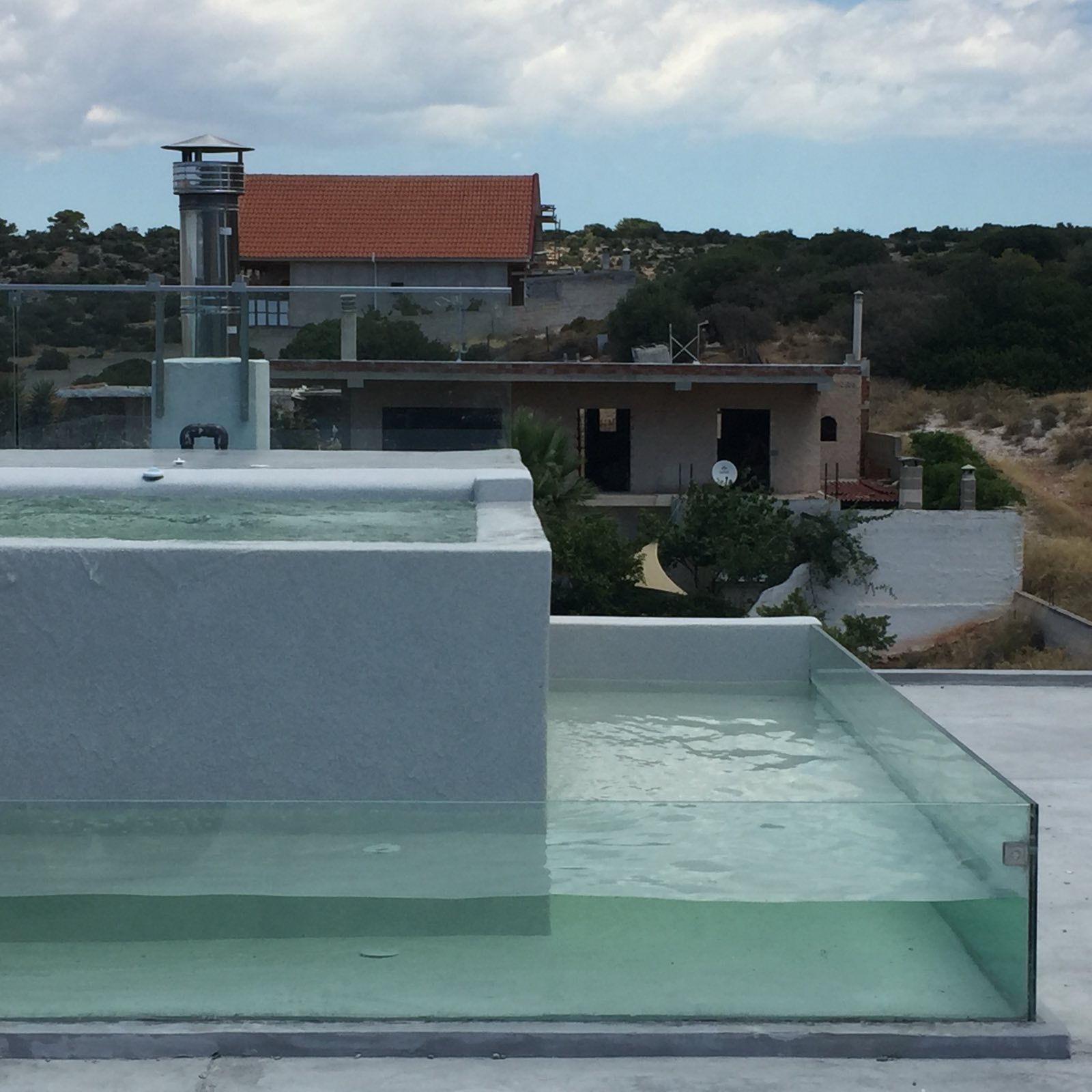 Infinity Pool Structure
